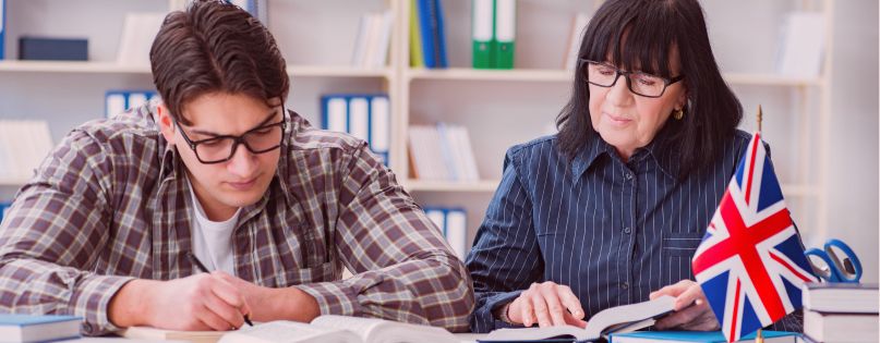 Lehrer mit Student